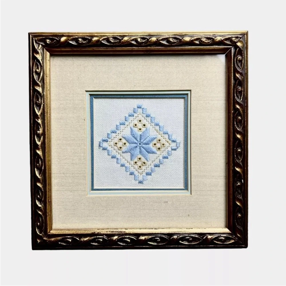 Vintage hardanger hanging excellent